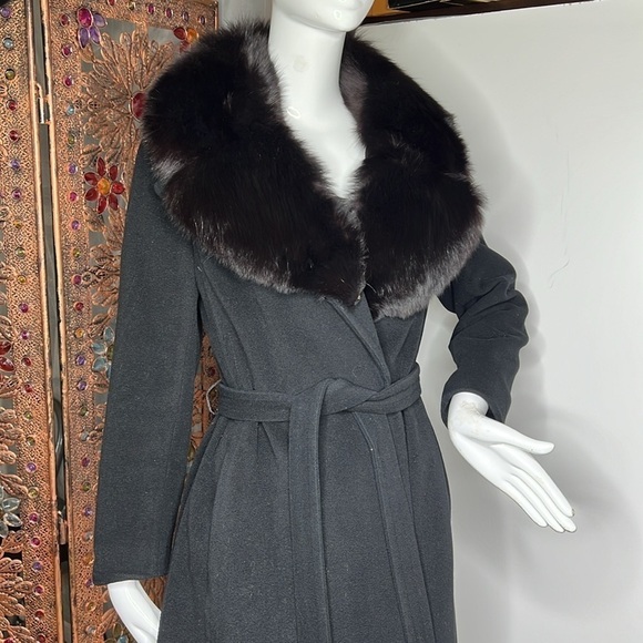 Cashmere Sz 8 Wrap Tie Coat with Black Fox Collar Coat - Picture 2 of 11